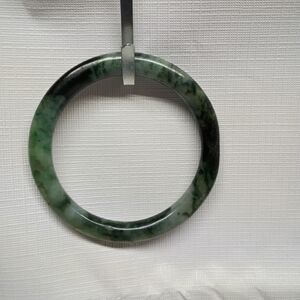 Jadeite Bangle